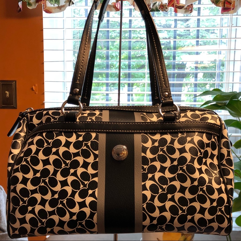 Signature Coated Canvas Chelsea Heritage Bagel